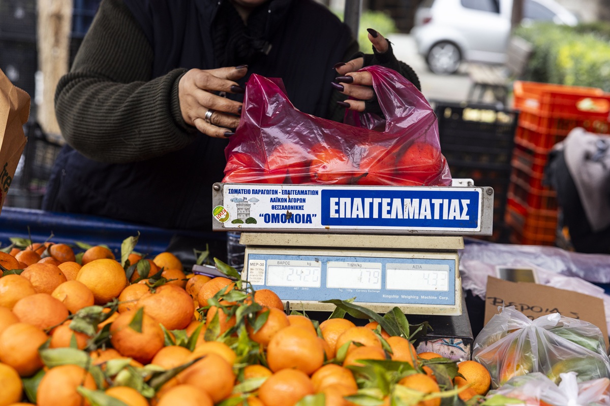 Τι προβλέπει ο νέος νόμος για τις λαϊκές αγορές – Οι αλλαγές που επηρεάζουν παραγωγούς και επαγγελματίες