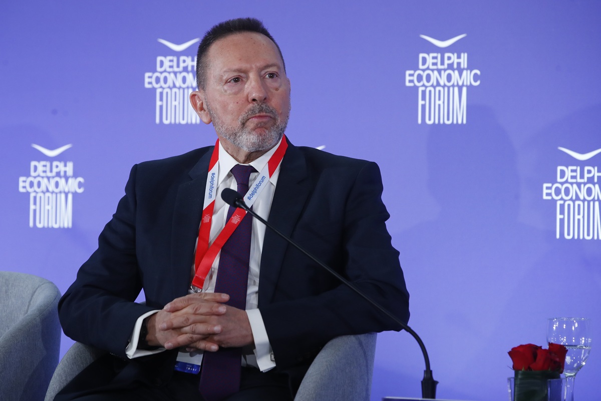 Στουρνάρας: Προστασία από την «πολιτική μαγεία» η ανεξαρτησία της ΤτΕ