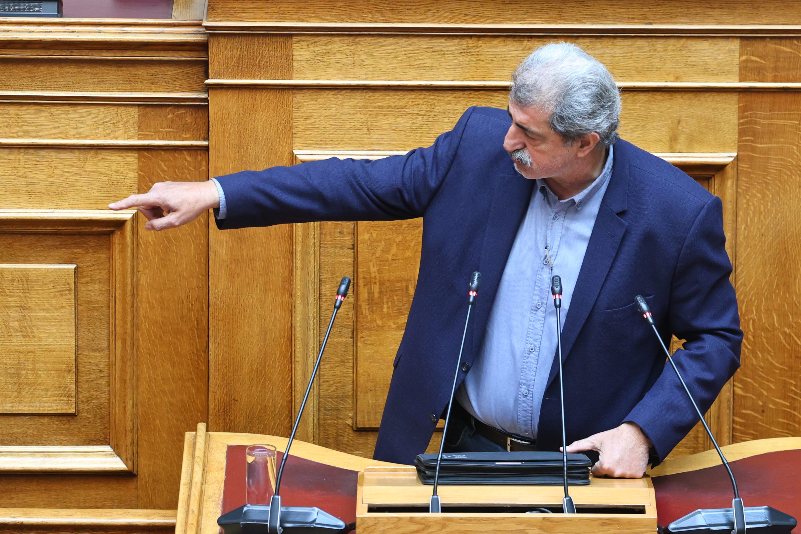 Διαγραφή Πολακη: Η «σταγόνα που ξεχείλισε το ποτήρι», ο νέος κύκλος εσωστρέφειας και ο… Τσίπρας
