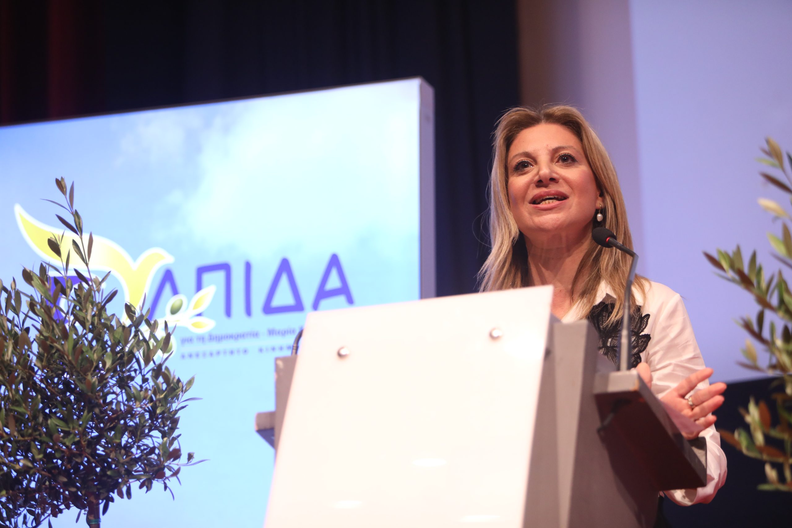 «Ελπίδα για τη Δημοκρατία», το κόμμα της Μαρίας Καρυστιανού – Οι βασικοί άξονες της ιδρυτικής διακήρυξης (vids)