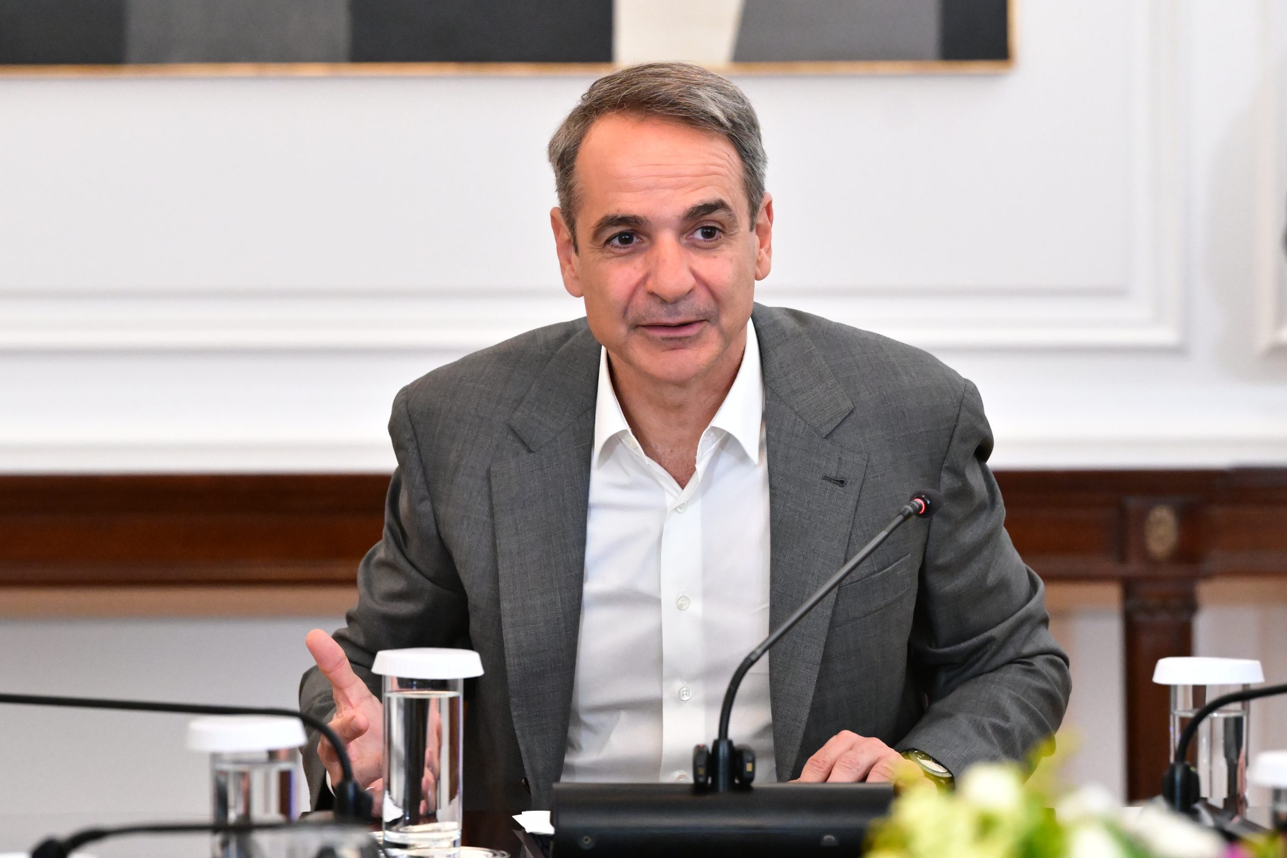Μητσοτάκης: Τέλος Ιουνίου τα 150 ευρώ για κάθε παιδί – Το μήνυμα για Πανελλαδικές, ακρίβεια και υδρογονάνθρακες