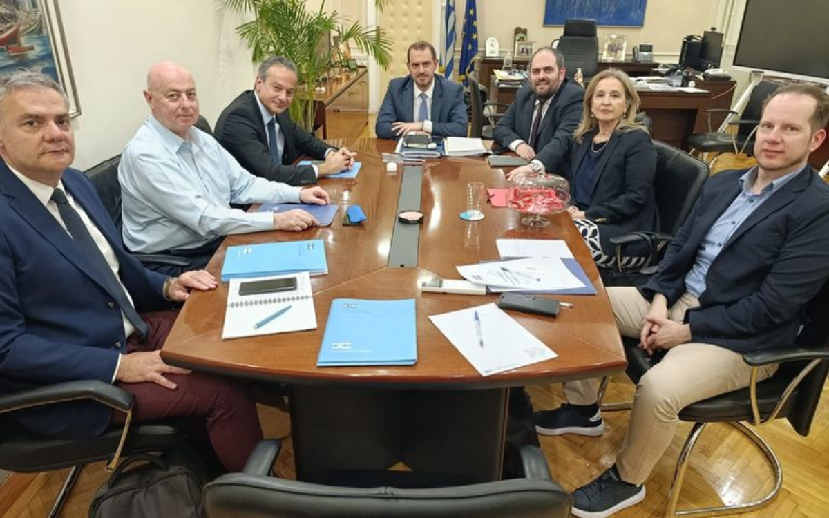 ΕΣΕΕ: Μέτωπο κατά της τεκμαρτής φορολόγησης – Το αναπτυξιακό «μανιφέστο» Καφούνη στο ΥΠΟΙΚ