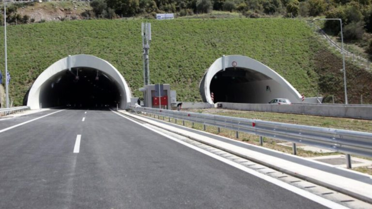 Κλείνουν οι σήραγγες των Τεμπών 18–22 Μαΐου λόγω εργασιών συντήρησης – Εκτροπές στην παλιά εθνική οδό