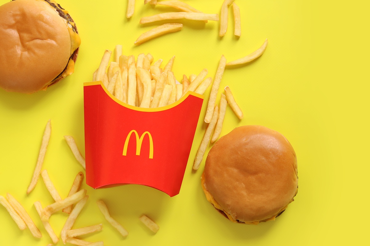 Το νέο μήνυμα των McDonald’s ανησυχεί όσους επιλέγουν το fast food