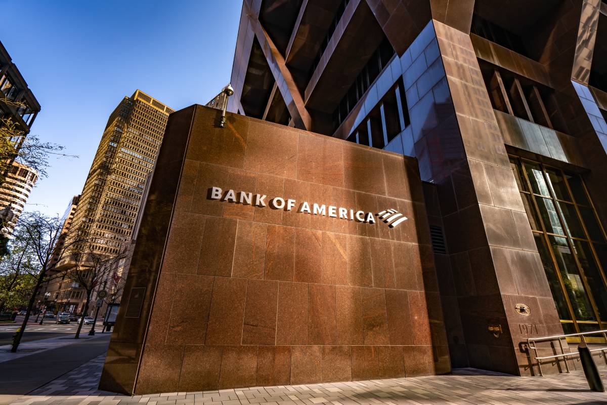 BofA: Γιατί οι επενδυτές γυρίζουν την πλάτη στην Ευρώπη και επιστρέφουν στις ΗΠΑ