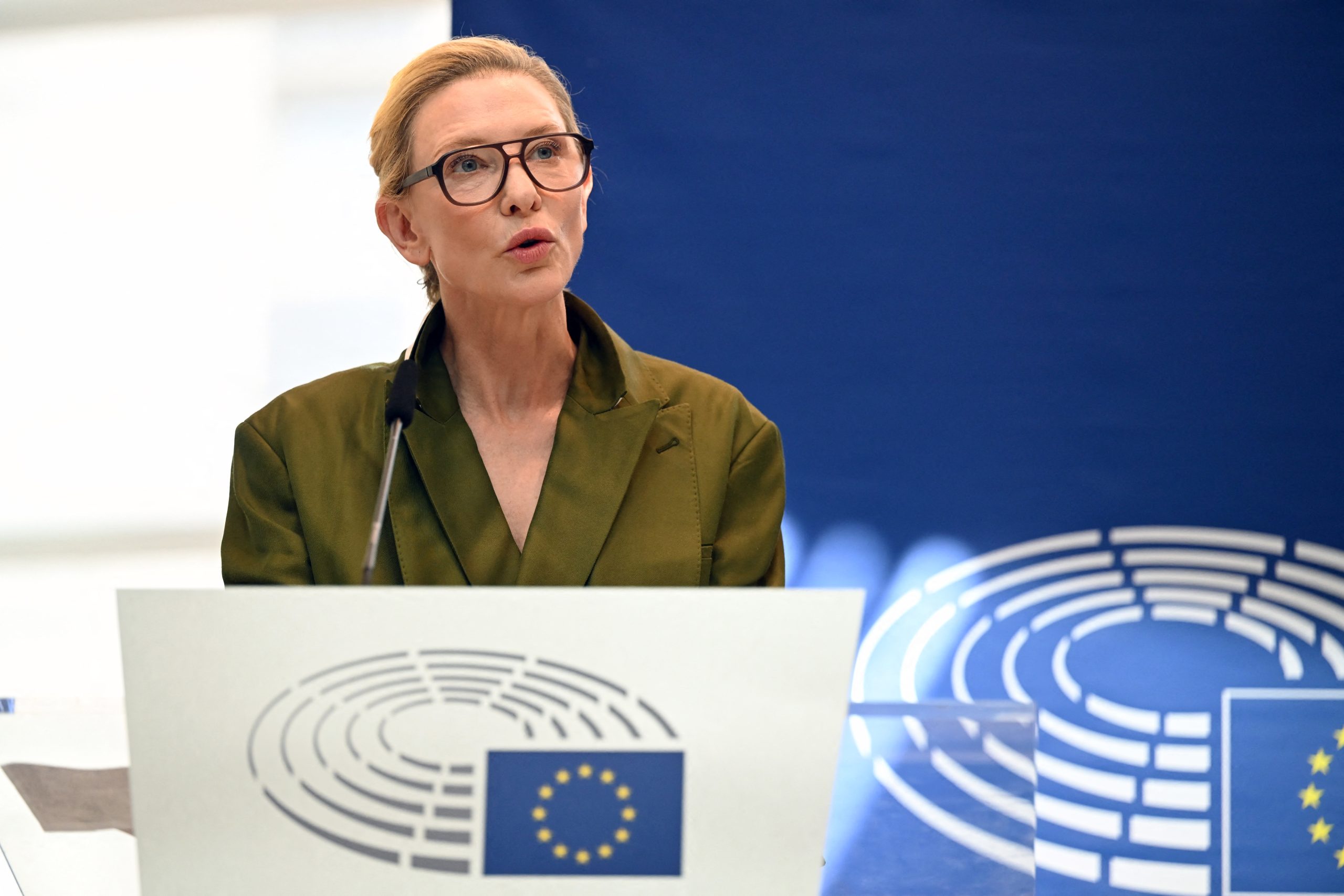 Κέιτ Μπλάνσετ: Λάνσαρε πλατφόρμα προστασίας από την ανεξέλεγκτη χρήση της AI