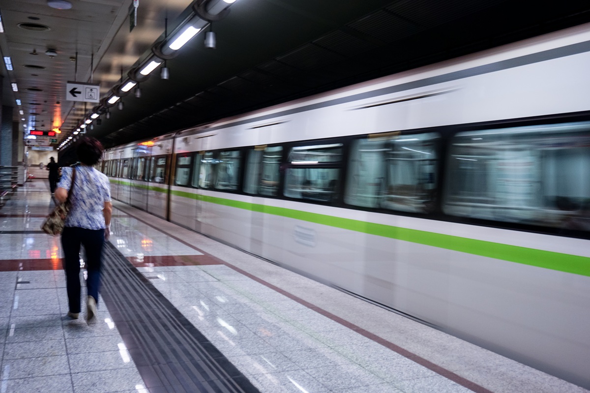 Μετρό Αθήνας: Επένδυση 149,5 εκατ. ευρώ για κλιματιστικά στους παλιούς συρμούς και ενεργειακή αναβάθμιση