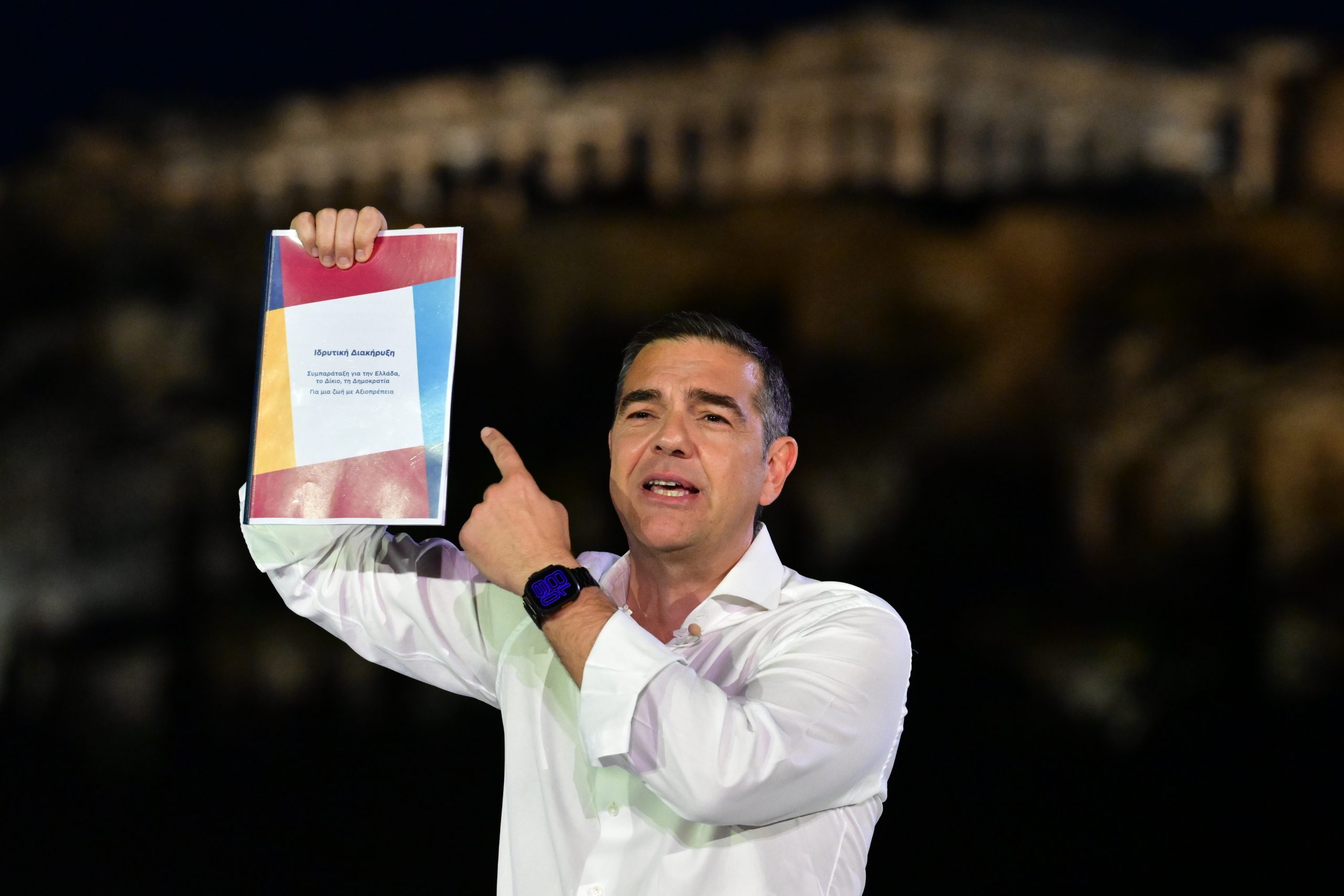 Δημοσκόπηση Prorata: Εδραιώνεται στη 2η θέση ο Τσίπρας – Η Καρυστιανού πιέζει το ΠΑΣΟΚ