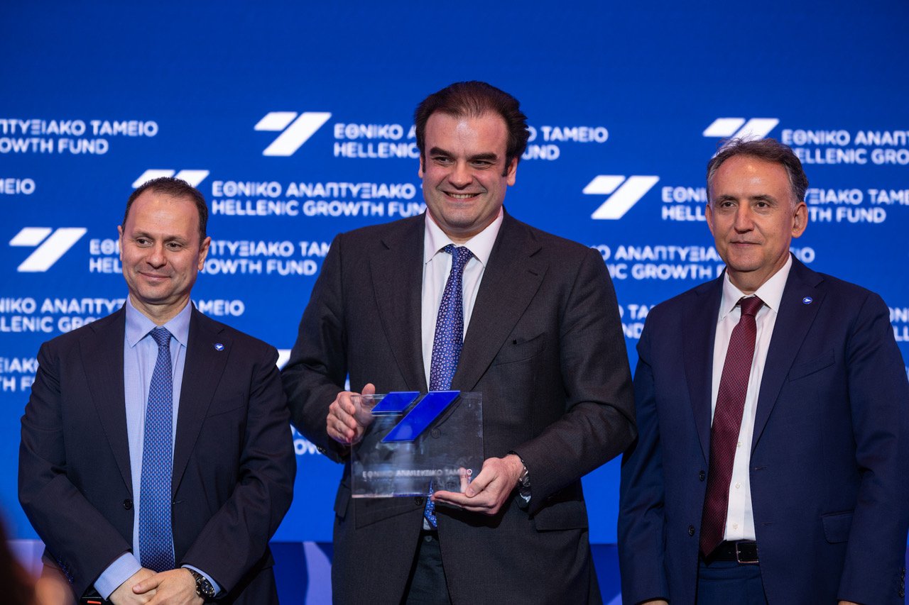 Πιερρακάκης: Το Υπερταμείο μετονομάζεται σε Εθνικό Αναπτυξιακό Ταμείο – Το σχέδιο Invest10