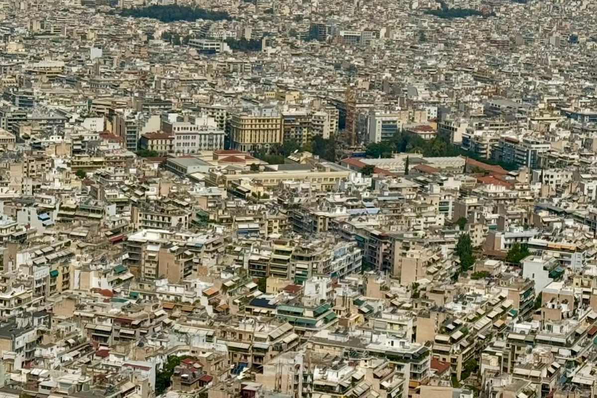 Ακίνητα: Κυριαρχούν οι κατοικίες άνω των 20 ετών – Έλλειψη νεόδμητων και έμφαση στην ενεργειακή αναβάθμιση