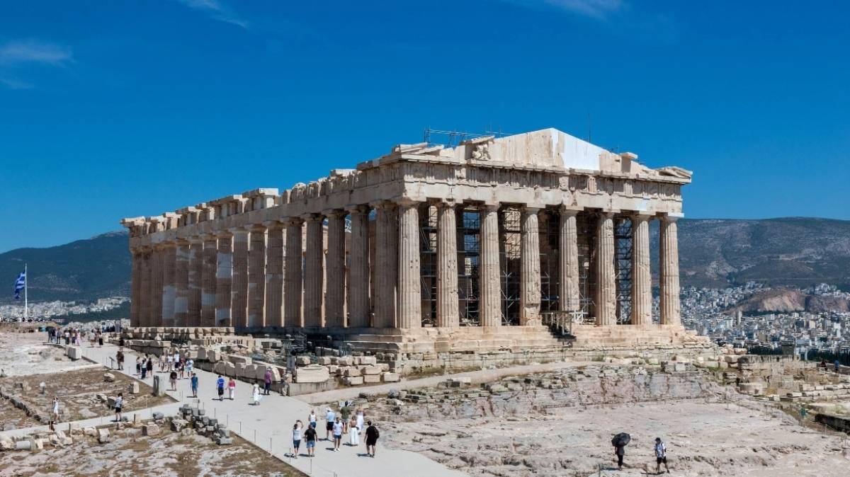 Ιστορική αποκατάσταση στον Παρθενώνα: Το δυτικό αέτωμα ολοκληρώθηκε μετά από 220 χρόνια (vid)