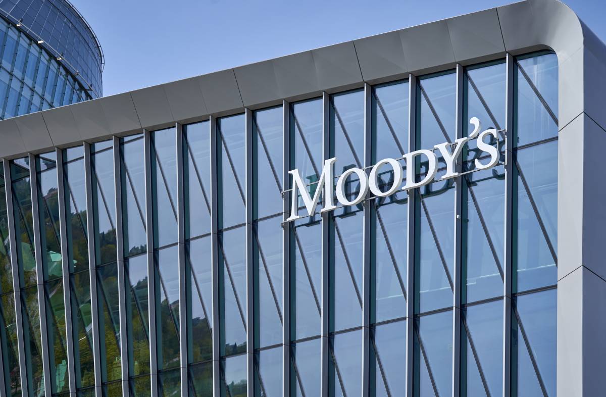Moody’s: Διαχειρίσιμο το κόστος των 700 εκατ. ευρώ από τη νέα ρύθμιση για τον Νόμο Κατσέλη