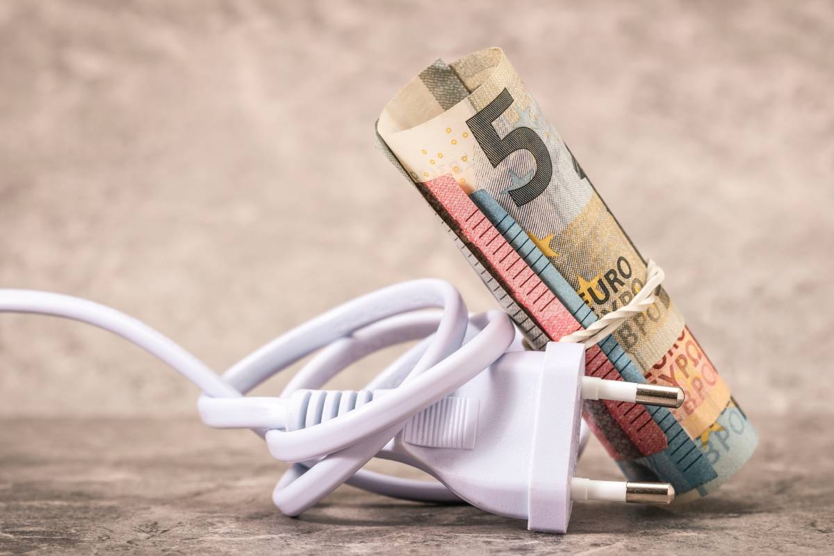 Οι ρευματοκλοπές «καίνε» 450 εκατ. ευρώ τον χρόνο – Νέα μέτρα εξετάζει το ΥΠΕΝ