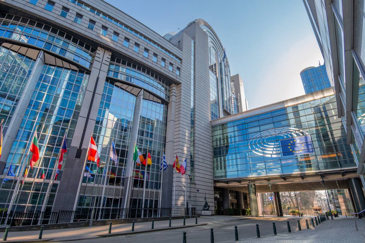 Το Ευρωκοινοβούλιο αλλάζει εποχή στην αναζήτηση: Η Google δίνει τη θέση της στη Qwant