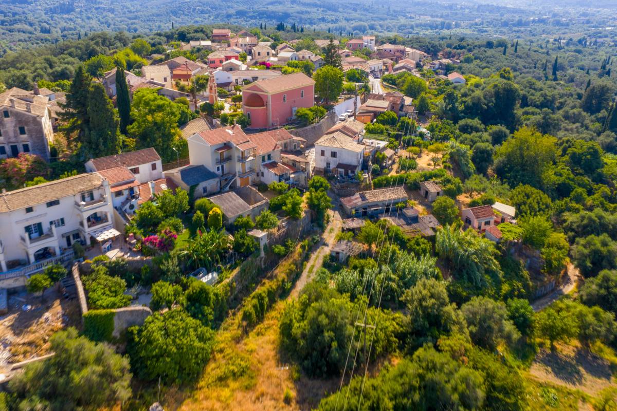 Τέλος στο πολεοδομικό «χάος»: Στη Βουλή ο νέος Κώδικας Χωροταξίας με 477 άρθρα