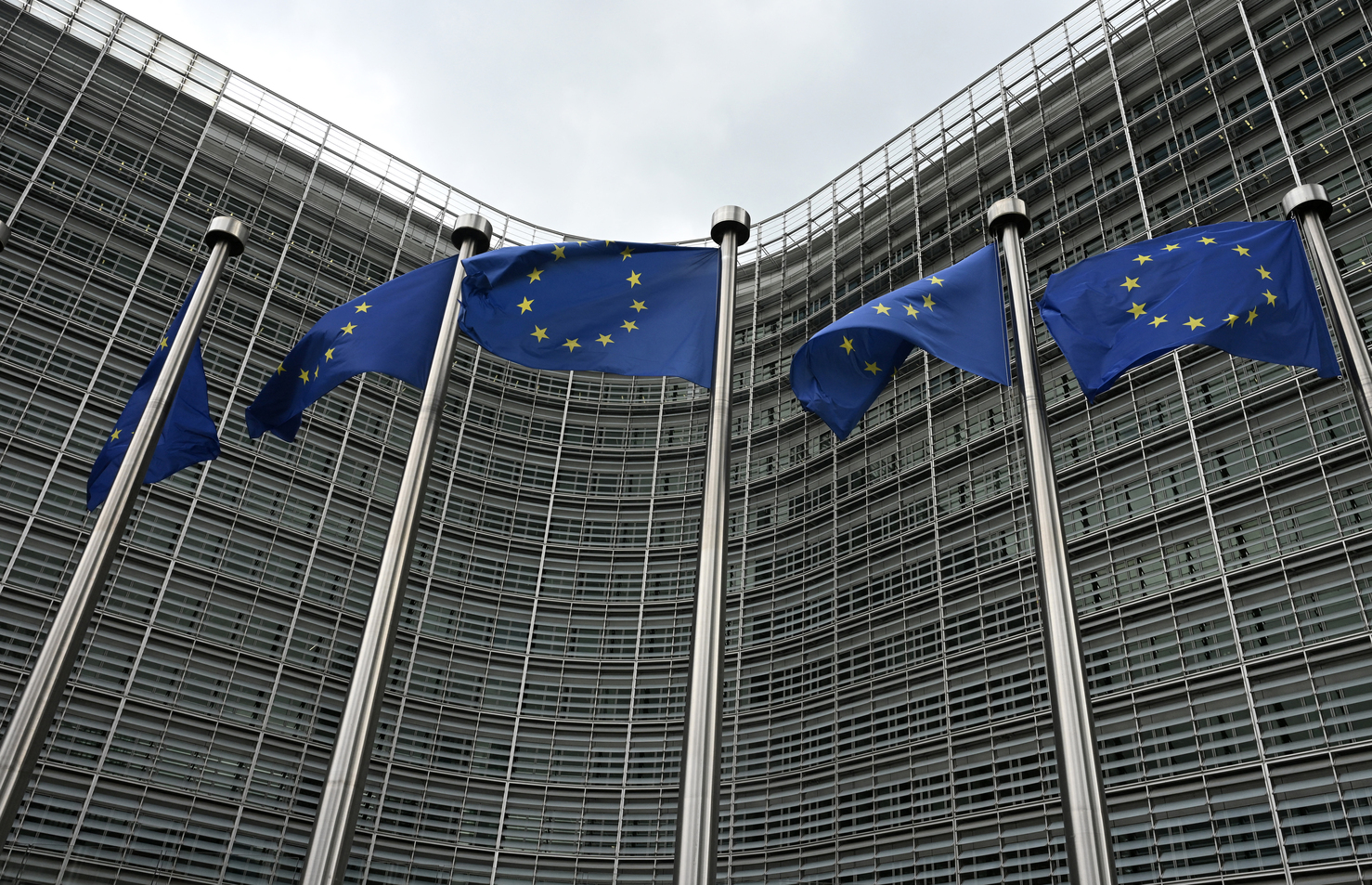 Προϋπολογισμός ΕΕ: Ξεκινά η μάχη των 2 τρισ. ευρώ – Οι «φειδωλοί» πιέζουν για περικοπές – Τι προβλέπεται για την Ελλάδα