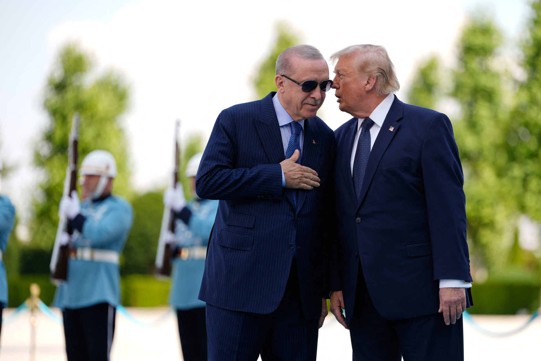 Τραμπ: «Θα το σκεφτούμε για τα F-35» στην Τουρκία – Στο τραπέζι οι κυρώσεις CAATSA