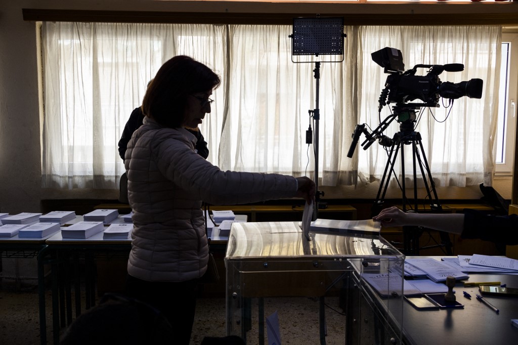 Δημοσκόπηση MRB: Η ΝΔ στο 29%, ο Τσίπρας δεύτερος πόλος και η ακρίβεια πιέζει
