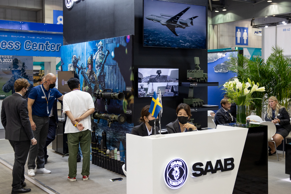saab