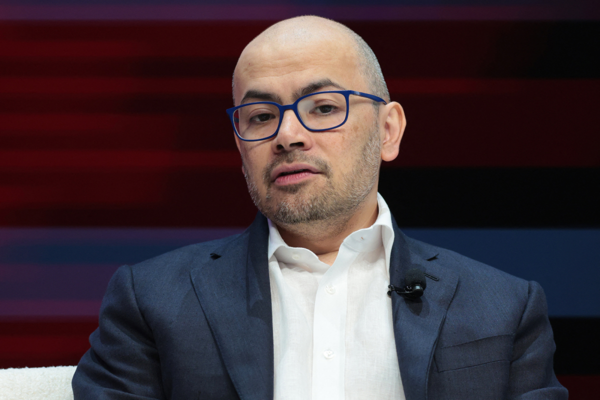 Ντέμις Χασάμπις: Το σχέδιο για ασφαλή τεχνητή νοημοσύνη και έναν νέο ανεξάρτητο επόπτη