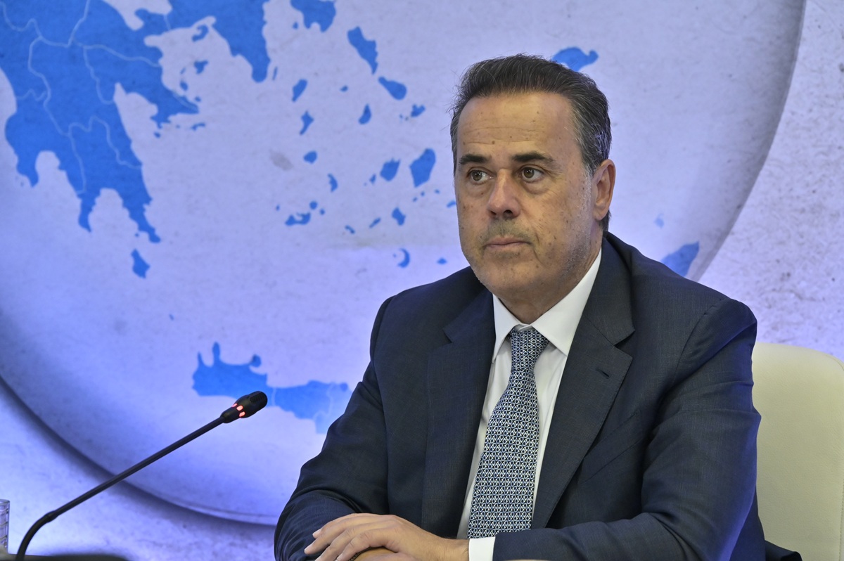 Παπασταύρου σε αντιπροσωπεία του Κογκρέσου: «Η Ελλάδα πύλη του αμερικανικού LNG στην Ευρώπη»