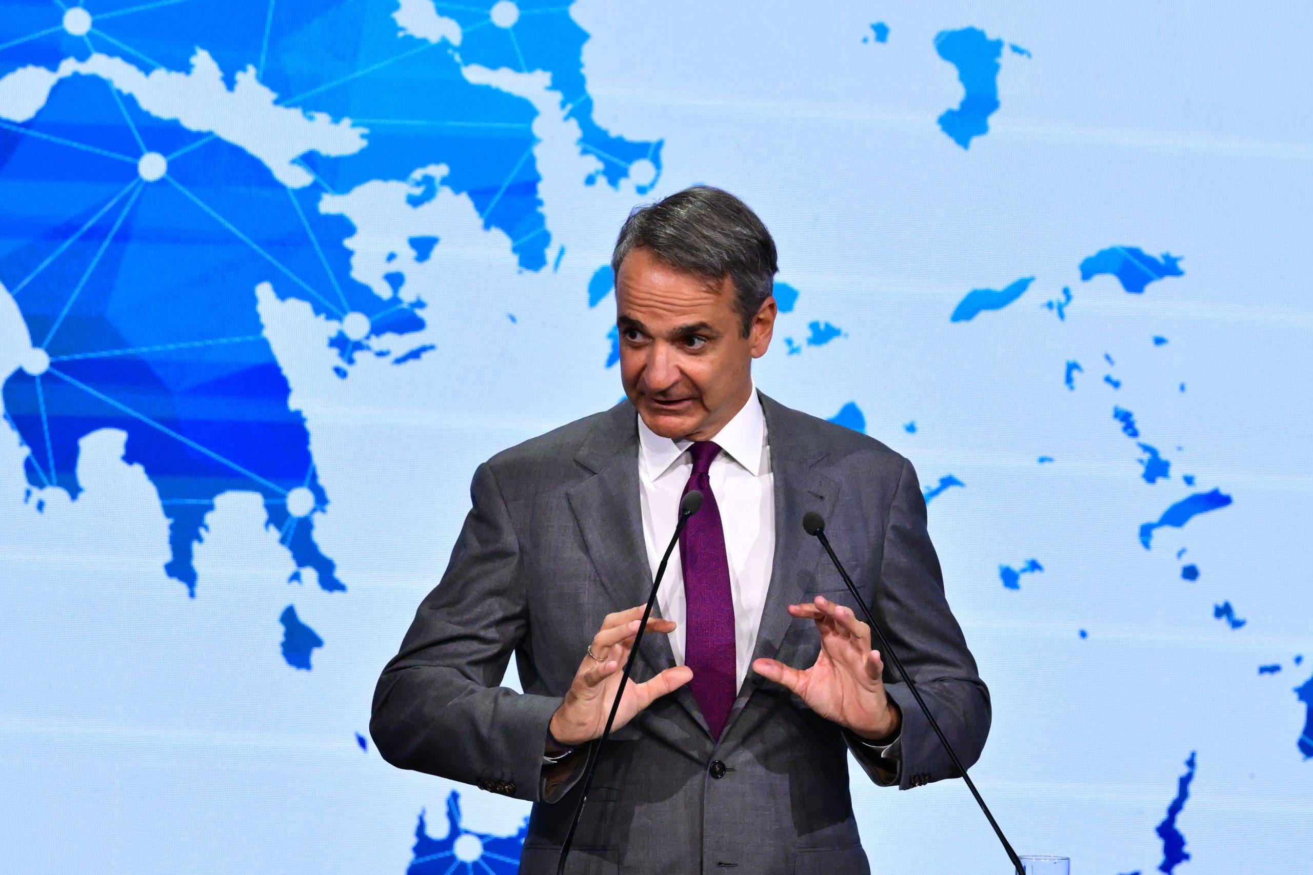Μητσοτάκης: «Μειώνουμε το χρέος, στηρίζουμε τους πολίτες και προχωράμε τις μεταρρυθμίσεις»