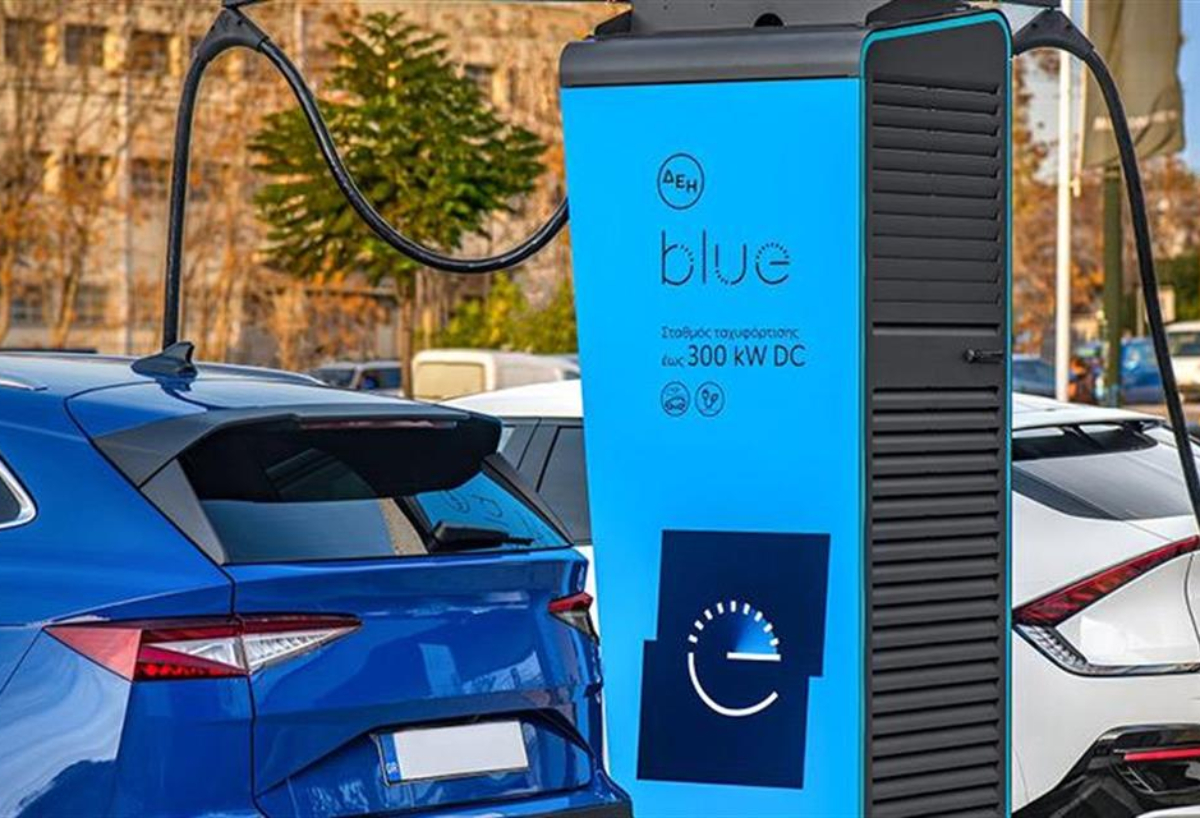 ΔΕΗ blue – Visa: Προσφορά με επιβράβευση για τη φόρτιση ηλεκτρικών οχημάτων