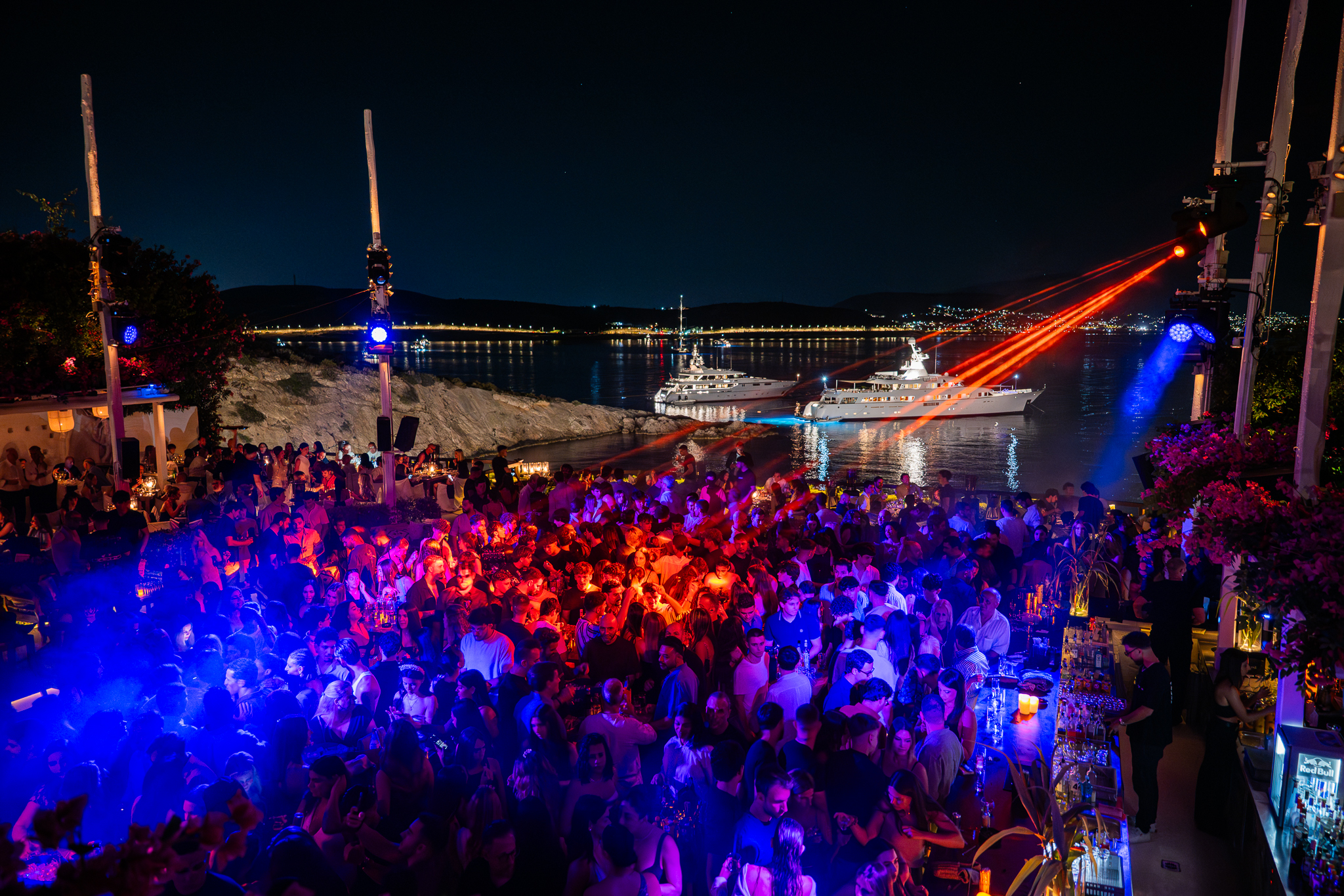 Island Club & Restaurant: Ο απόλυτος προορισμός της Αθηναϊκής Ριβιέρας