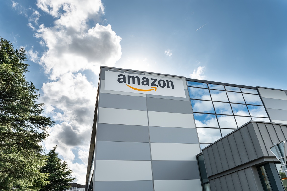 Amazon: Η έκρηξη της AI εκτόξευσε τις εκπομπές ρύπων και την κατανάλωση ενέργειας