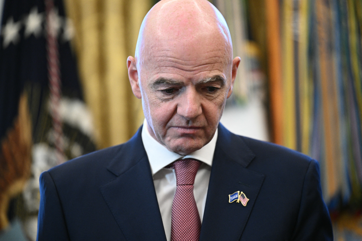 Το πρόβλημα της FIFA δεν είναι ο Ινφαντίνο – Είναι το ίδιο το μοντέλο εξουσίας της