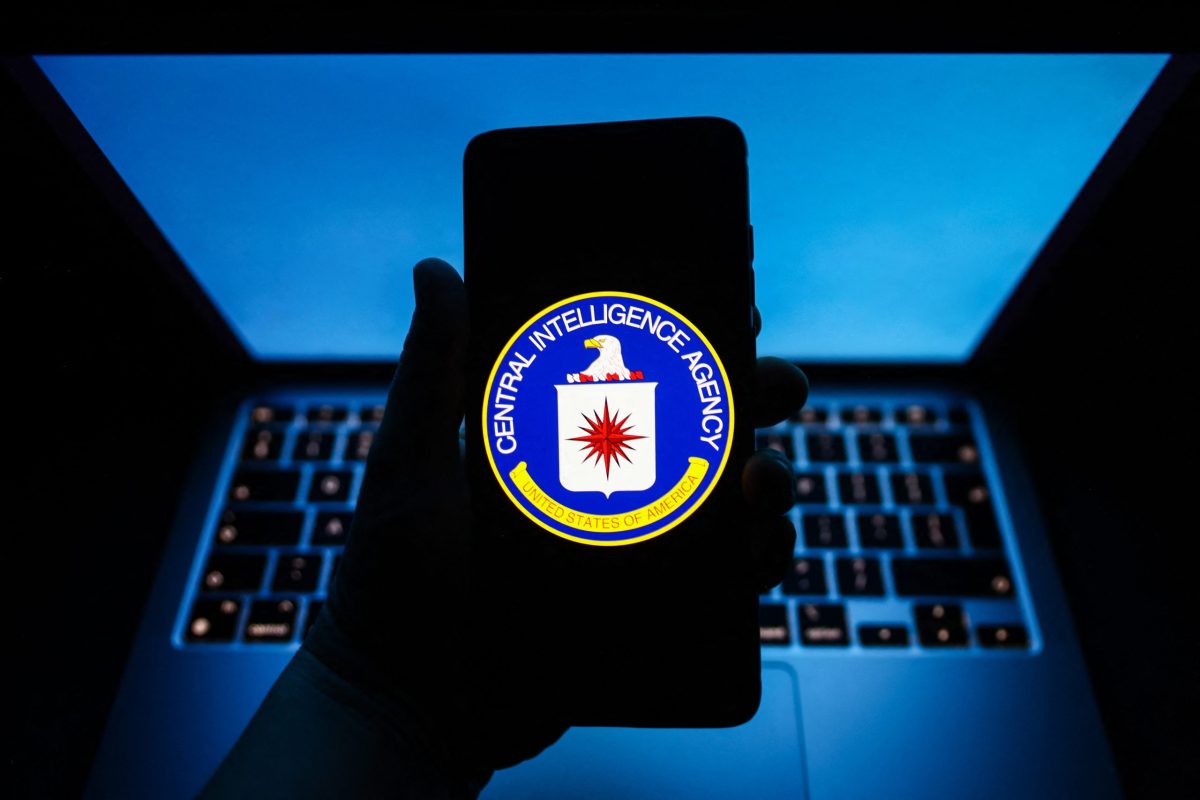 Στιβ Τζομπς και CIA: Η μυστική συμφωνία που βοήθησε τη NeXT να επιβιώσει
