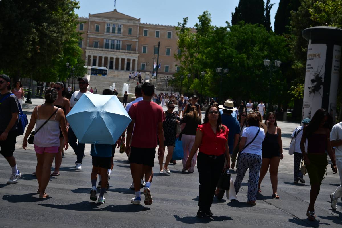 Καιρός: 40άρια έως την Τετάρτη – Οι περιοχές που θα «ψηθούν»