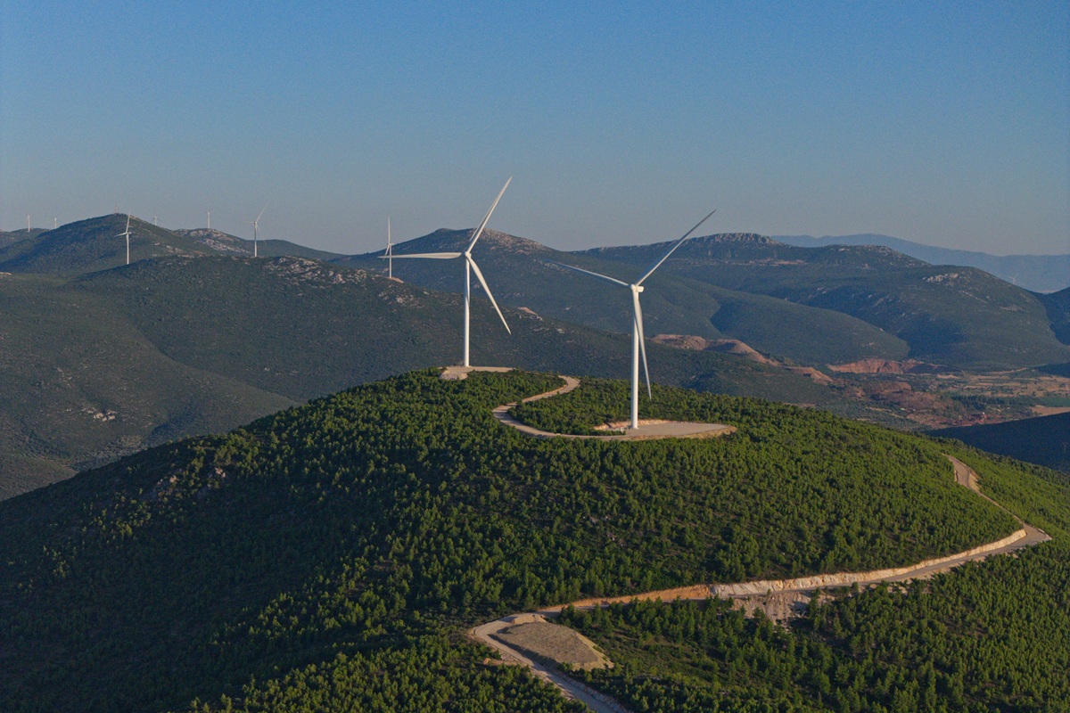 FARIA Renewables: Προχώρησε στην ηλεκτροδότηση του αιολικού πάρκου Faria Αίολος Λάρυμνα