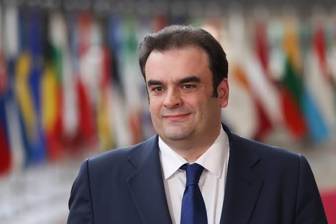Ενεργειακή ρήτρα διαφυγής: Επενδύσεις άνω του 1 δισ. ευρώ έως το 2028 – Τα έργα που σχεδιάζει η κυβέρνηση