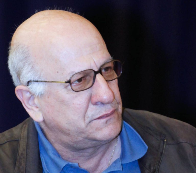 Σε κρίσιμη κατάσταση με ιό του Δυτικού Νείλου ο Αντώνης Πανούτσος