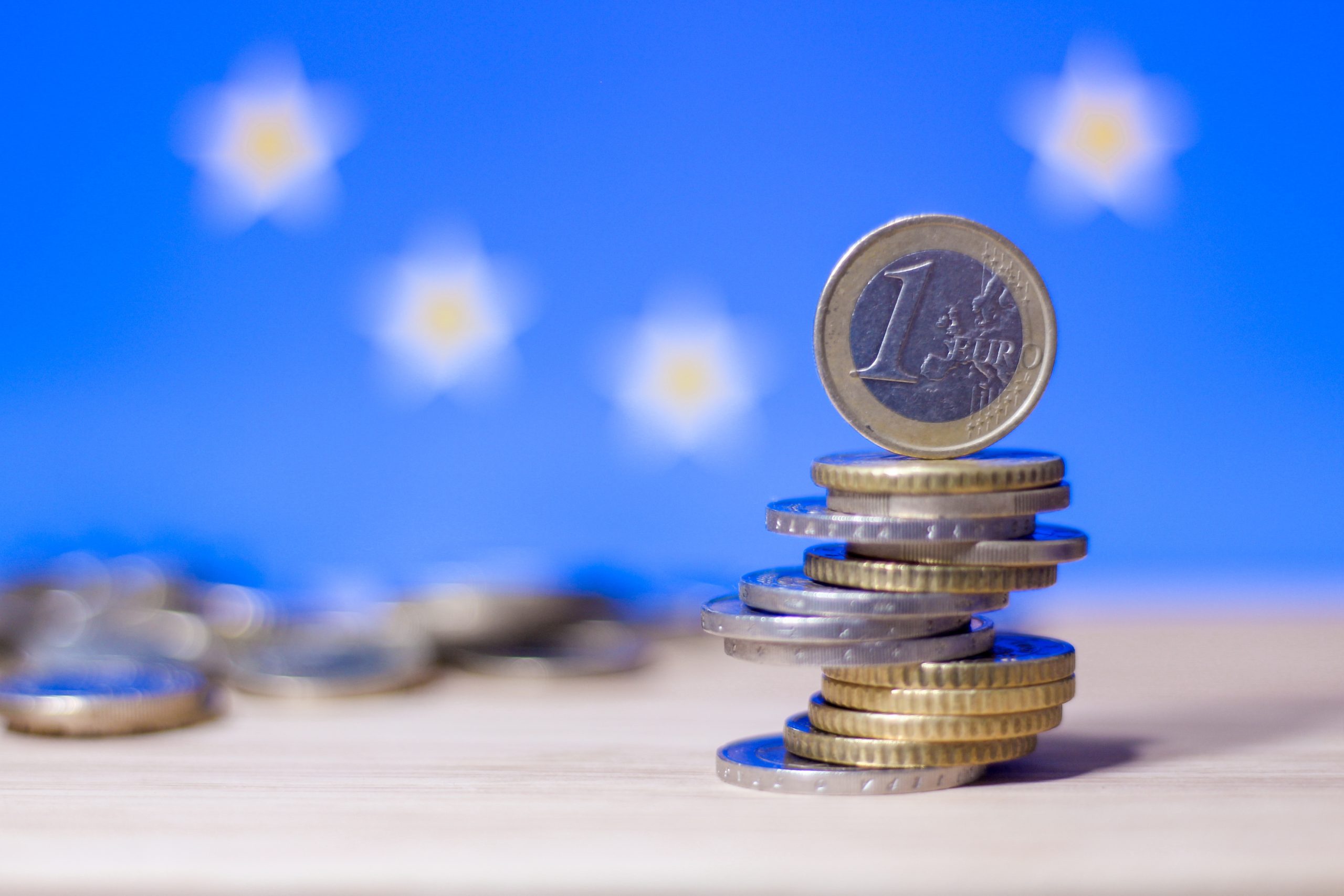Ευρωζώνη: Επιταχύνθηκε η ανάπτυξη στο 0,4% το β’ τρίμηνο – Στο +0,5% το ΑΕΠ στην ΕΕ