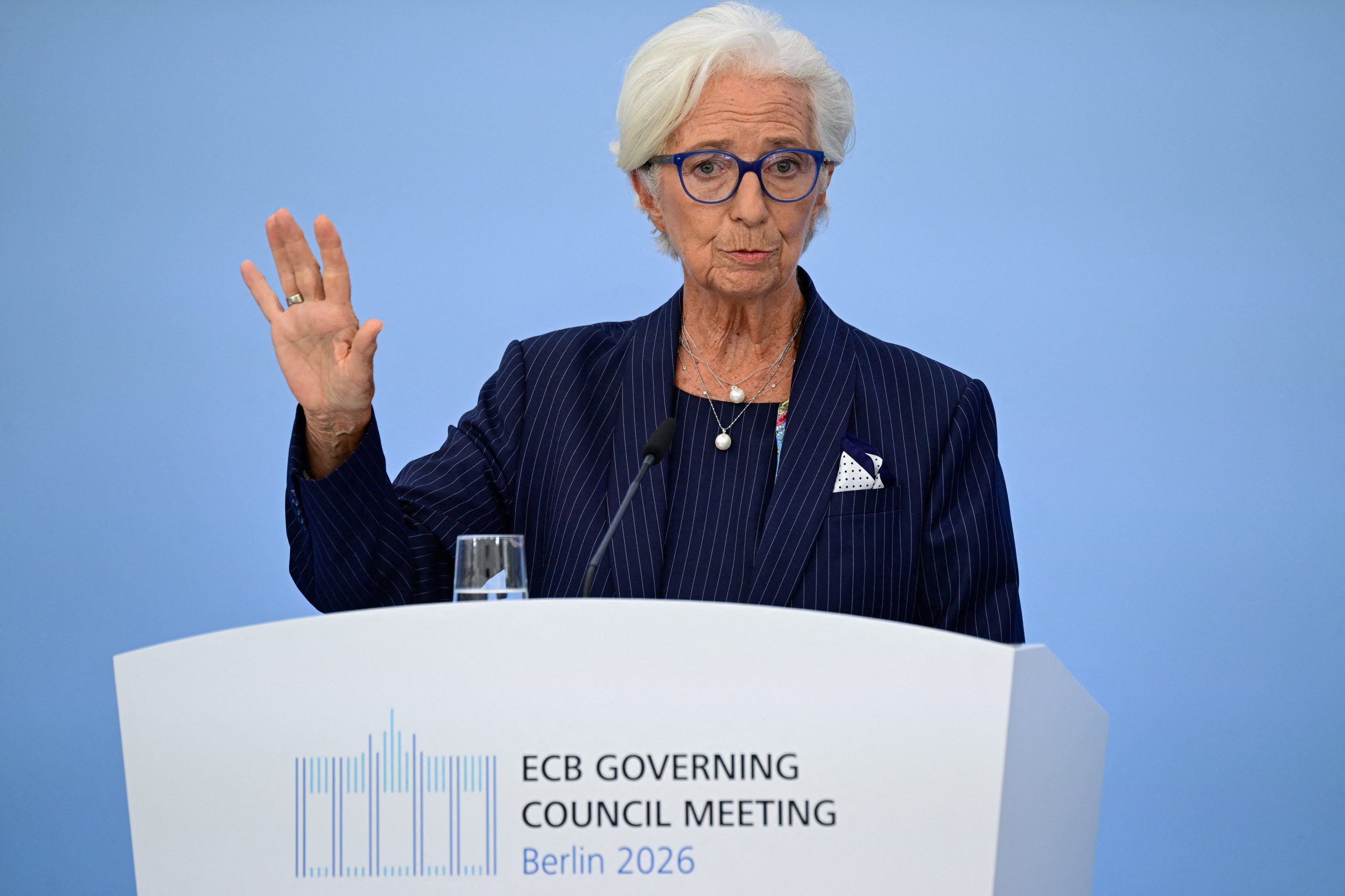 Λαγκάρντ: «Δεν προδεσμευόμαστε» για την επόμενη κίνηση – Αύξηση επιτοκίων στο 2,5% από την ΕΚΤ