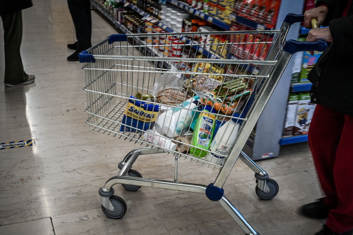 Μειώσεις τιμών σε 1.740 προϊόντα – Πόσα χρήματα μπορεί να εξοικονομήσει ένα νοικοκυριό