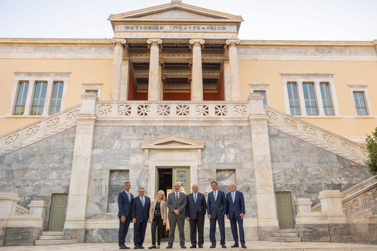 Alpha Bank, Eurobank, Εθνική και Πειραιώς δίνουν 25 εκατ. ευρώ για το κτίριο Γκίνη