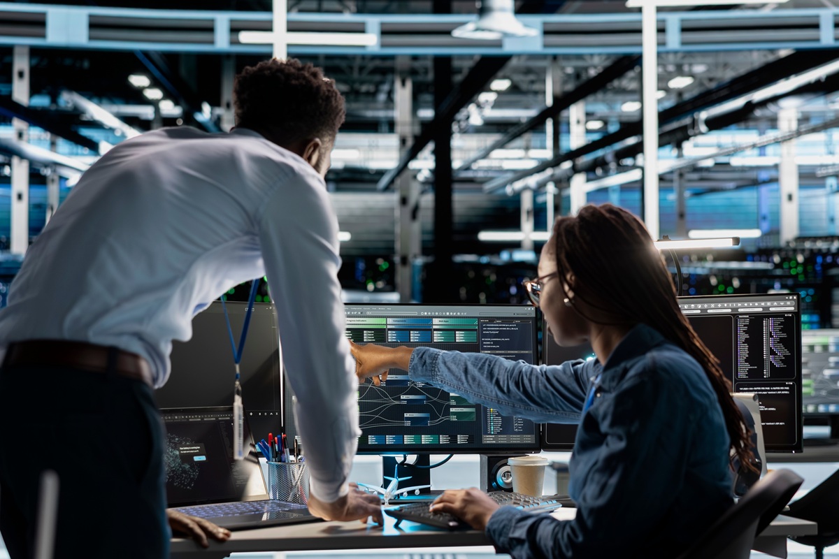Γιατί τα Data Centers είναι No 1 πολεμικοί στόχοι: Η νέα απειλή που πυροδοτεί παγκόσμιο εφιάλτη