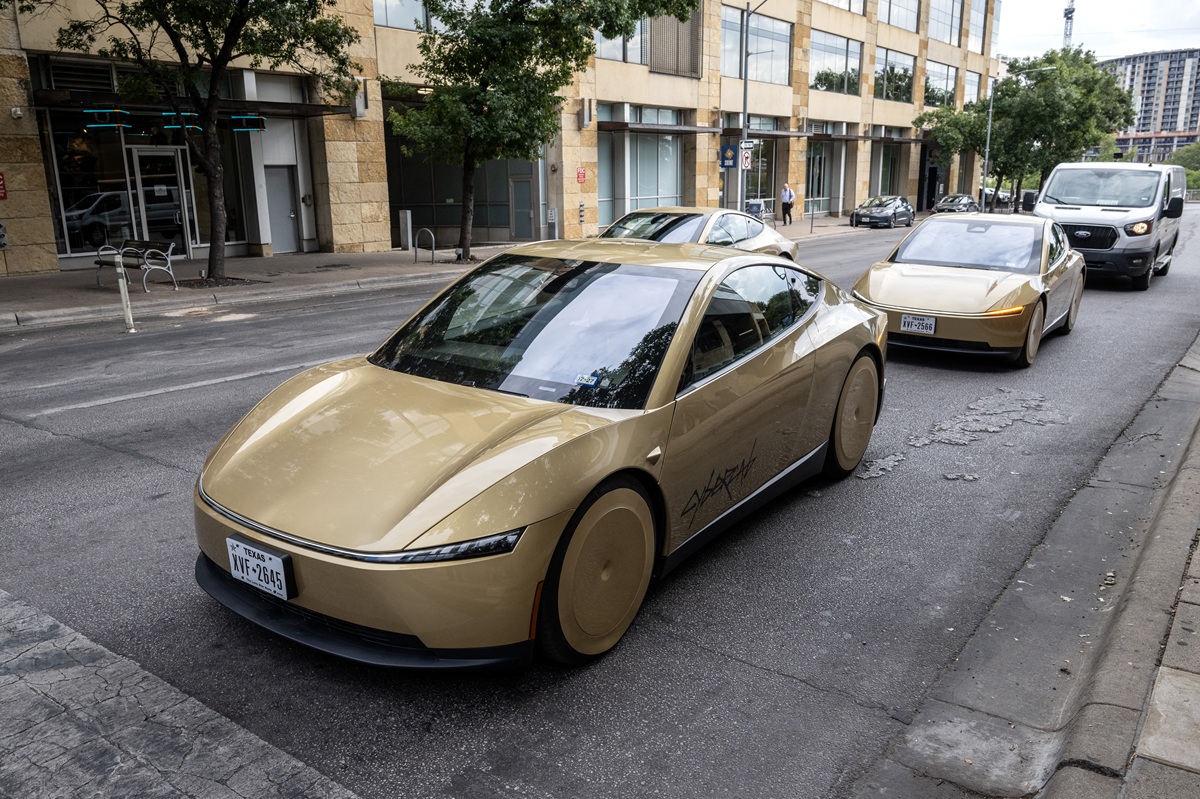 Tesla Cybercab: Το ριψοκίνδυνο στοίχημα της Tesla μπροστά στην κυριαρχία της Waymo