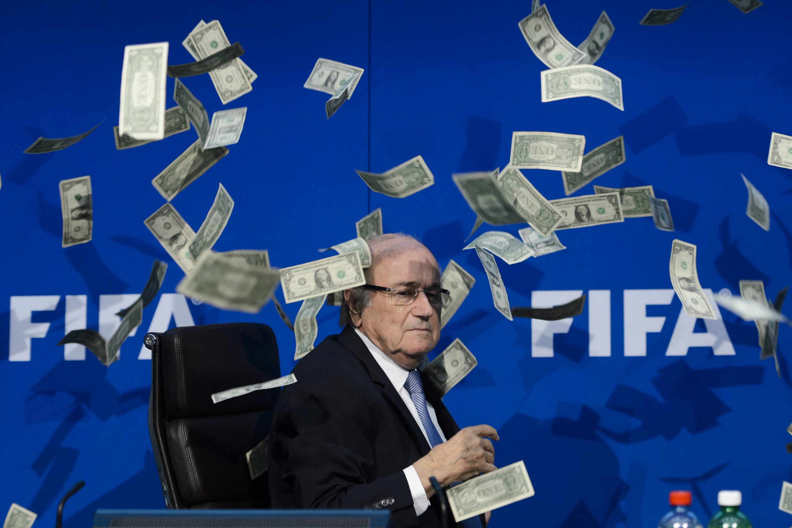 Από τις μίζες εκατομμυρίων της FIFA, στα «μαγειρεμένα» οικονομικά: Τα μεγαλύτερα σκάνδαλα στο ποδόσφαιρο