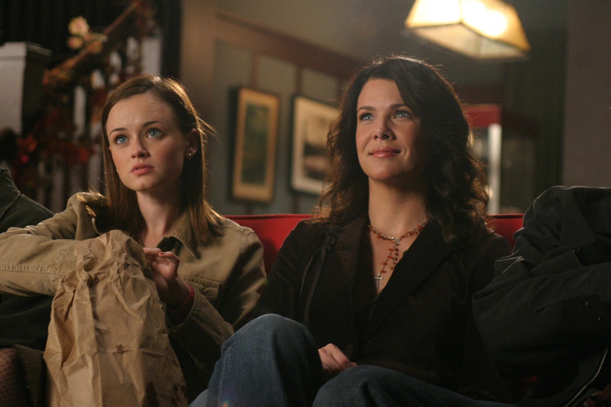Το επιχειρηματικό μάθημα των «Gilmore Girls» – Πώς μια σειρά του 2000 συνεχίζει να κερδίζει νέους θαυμαστές