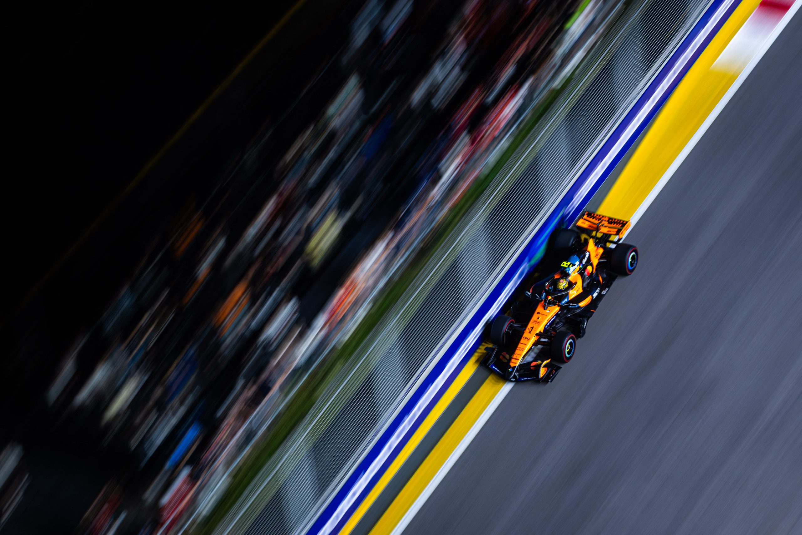 Formula 1: Η McLaren σάρωσε τους τίτλους, αλλά η Mercedes κέρδισε τη μάχη των εκατομμυρίων