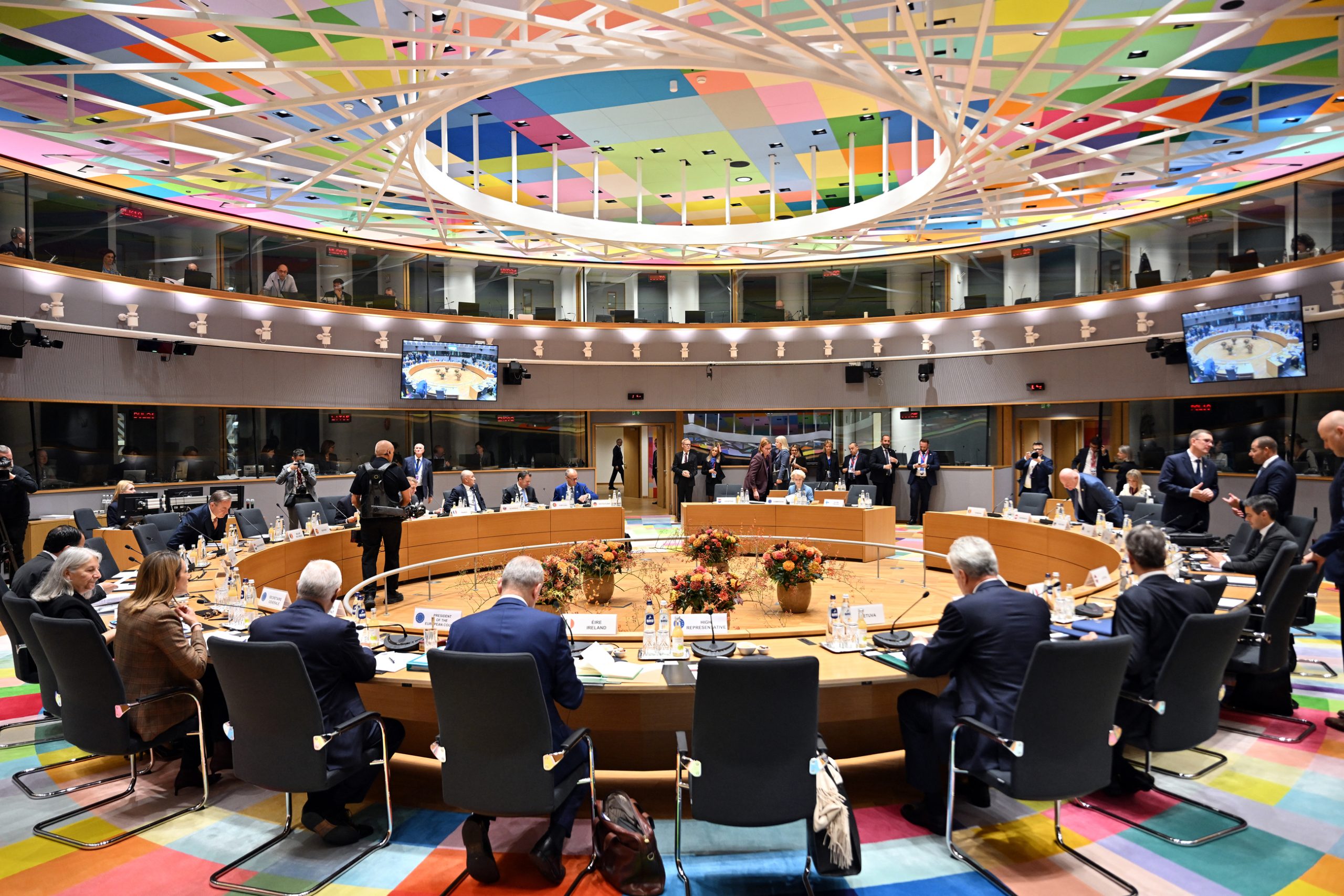 ΕΕ: Αναζητείται κοινή γραμμή για το ενεργειακό κόστος και την πράσινη μετάβαση
