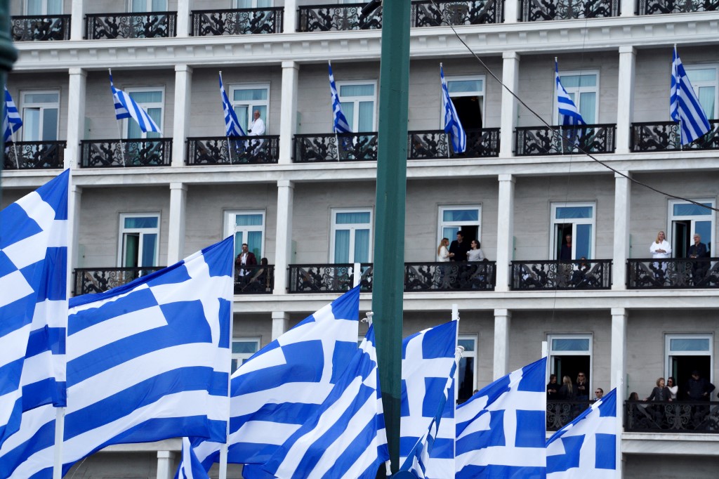 28η Οκτωβρίου: Πώς αμείβεται η αργία – Ο οδηγός για μισθούς, ημερομίσθια και προσαύξηση 75%