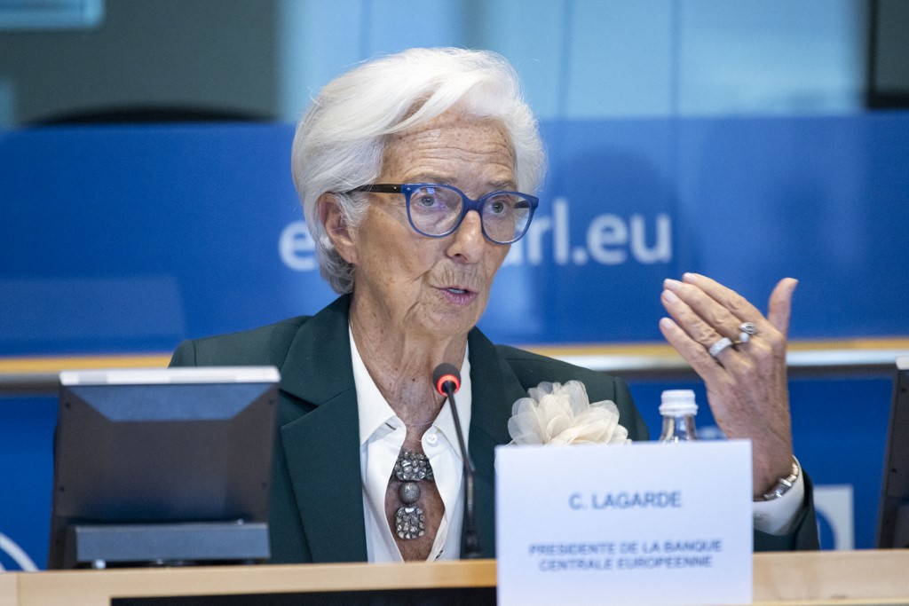 Επιτόκια ΕΚΤ: Αναμονή σήμερα, νέα αύξηση τον Δεκέμβριο;