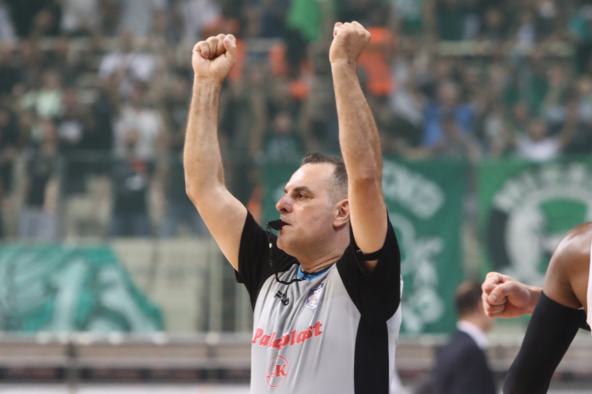 Basketgate: Απολογείται ο Ηλίας Κορομηλάς – Πώς δικαιολογεί τα 102.000 ευρώ – Εκλογές στην ΕΟΚ ζητά ο Βρούτσης