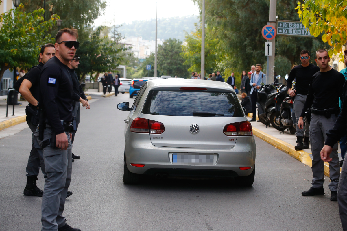 Στημένα παιχνίδια στο μπάσκετ: Στην Ευελπίδων ο Λιόλιος και άλλοι πέντε – Τα 820.000 ευρώ και οι 50 ύποπτοι αγώνες