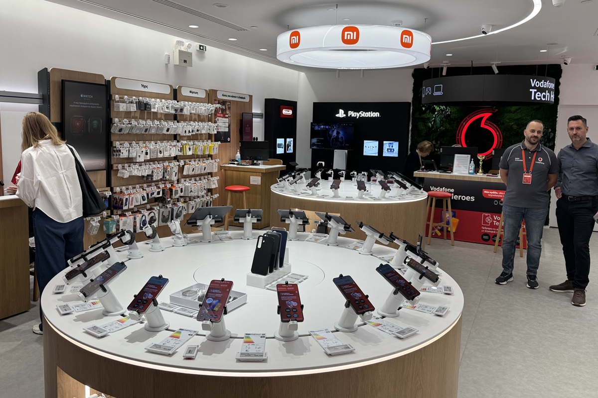 Vodafone: Το νέο κατάστημα στο The Mall Athens, ο ψηφιακός βοηθός και οι επενδύσεις 15 εκατ. ευρώ